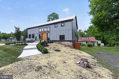 287 W Seven Stars Road, Phoenixville, PA 19460 - Photo 2