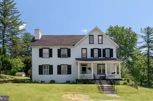 12 Alexis Ln, Malvern, PA 19355 - Photo 2