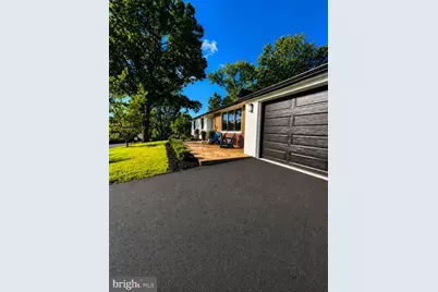800 Falcon Lane, West Chester, PA 19382 - Photo 2