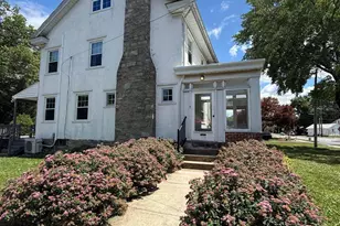 119 W Whiteland Ave, Downingtown, PA 19335 - Photo 2