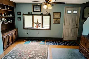 219 E South St, Kennett Square, PA 19348 - Photo 4