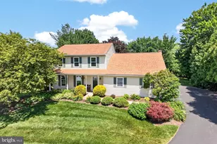 1110 Ross Ln, Phoenixville, PA 19460 - Photo 2