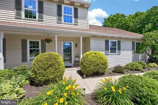 1110 Ross Ln, Phoenixville, PA 19460 - Photo 12