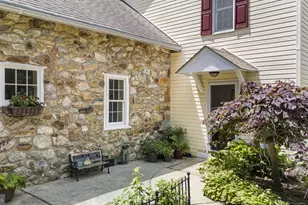 404 Indian Run Rd, Glenmoore, PA 19343 - Photo 2