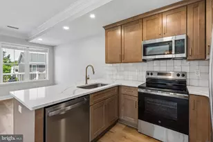 29 Christman St, Phoenixville, PA 19460 - Photo 1