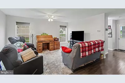 121 N Yeingst Drive, Elverson, PA 19520 - Photo 4