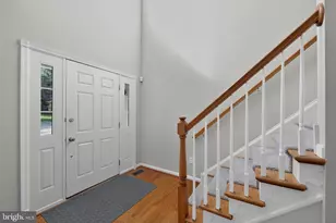 201 Snowberry Way, West Chester, PA 19380 - Photo 2