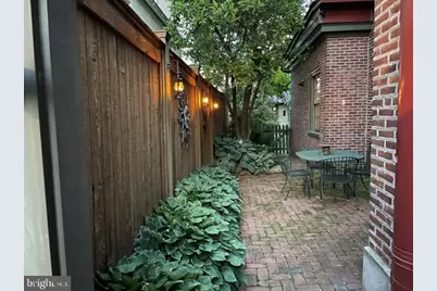 216 W Miner Street, West Chester, PA 19382 - Photo 2