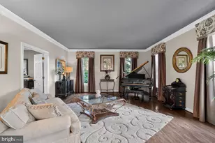 1704 Chantilly Ln, Chester Springs, PA 19425 - Photo 4