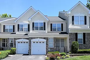 94 Longview Ln, Newtown Square, PA 19073 - Photo 1