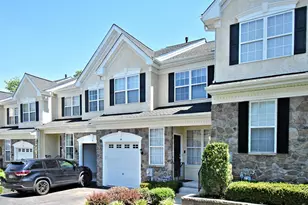 94 Longview Ln, Newtown Square, PA 19073 - Photo 2