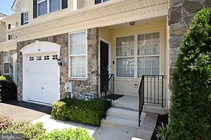 94 Longview Ln, Newtown Square, PA 19073 - Photo 2