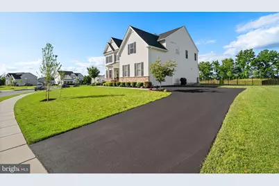 130 Violet Way, Spring City, PA 19475 - Photo 2