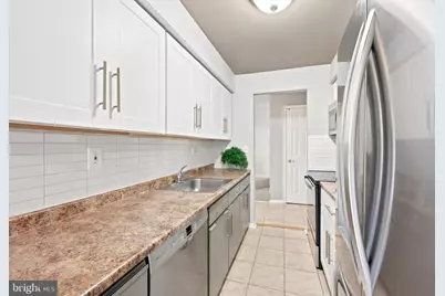 332 Washington Place #32, Tredyffrin, PA 19087 - Photo 6
