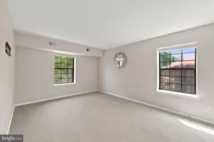 332 Washington Pl, Chesterbrook, PA 19087 - Photo 12