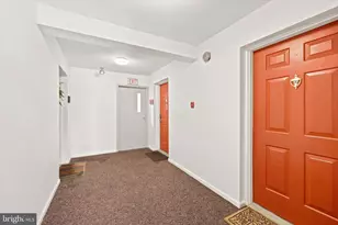 332 Washington Pl, Chesterbrook, PA 19087 - Photo 2