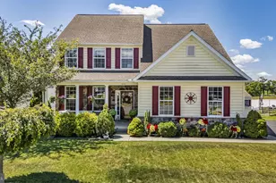 1052 Walnut St, Honey Brook, PA 19344 - Photo 1