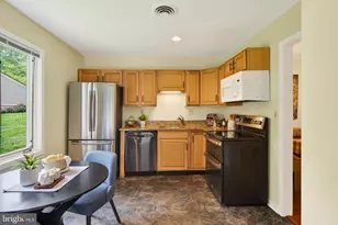 183 Chandler Dr, West Chester, PA 19380 - Photo 14