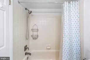 504 Mountainview Dr, Chesterbrook, PA 19087 - Photo 20