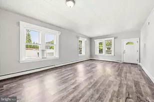 121 Sharpless St, West Chester, PA 19382 - Photo 2