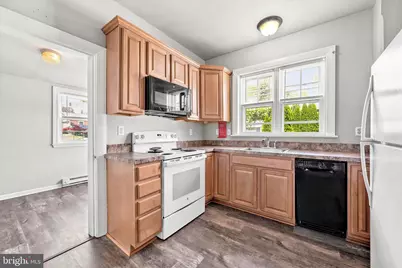 121 Sharpless Street, West Chester, PA 19382 - Photo 4