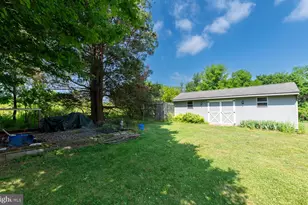 10 Sunset Ln, Phoenixville, PA 19460 - Photo 30