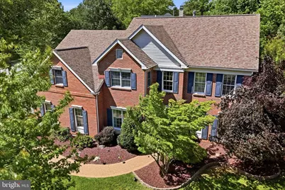 100 Linda Circle, Downingtown, PA 19335 - Photo 2