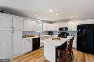 336 Welcome Ave, West Grove, PA 19390 - Photo 6