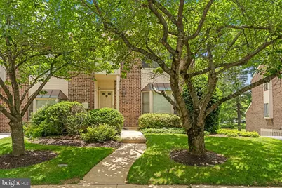 10 Elan Lane, Chesterbrook, PA 19087 - Photo 2