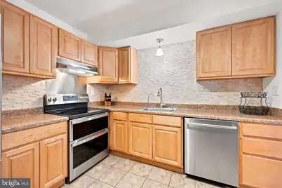 203 Camsten Court, Chesterbrook, PA 19087 - Photo 8