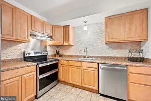 203 Camsten Ct, Chesterbrook, PA 19087 - Photo 8