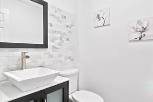 203 Camsten Ct, Chesterbrook, PA 19087 - Photo 6