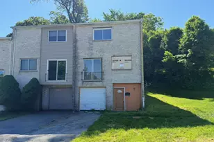 215 Andrew Rd, Coatesville, PA 19320 - Photo 2