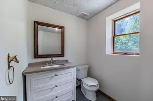 776 Cobb Hill Ln, Pottstown, PA 19465 - Photo 16