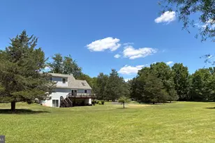 776 Cobb Hill Ln, Pottstown, PA 19465 - Photo 6