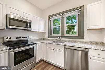 119 S Broad Street #4, Kennett Square, PA 19348 - Photo 2