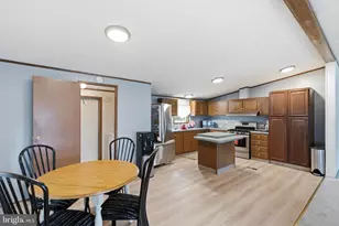 1 Orchard Ln, Spring City, PA 19475 - Photo 8