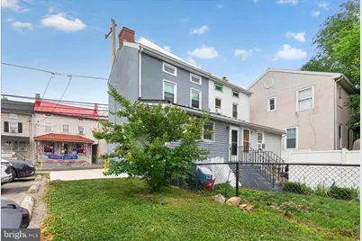 128 E High Street, Phoenixville, PA 19460 - Photo 4