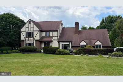 170 Lenora Lane, Downingtown, PA 19335 - Photo 2