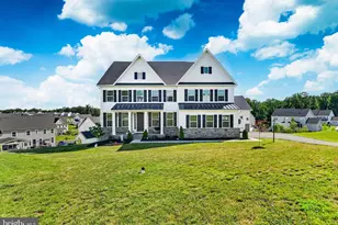 207 Alexis Ct, West Chester, PA 19380 - Photo 2
