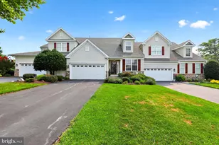 204 Rawson Ln, Coatesville, PA 19320 - Photo 2