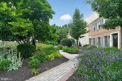 407 Everest Circle #407, West Chester, PA 19382 - Photo 2