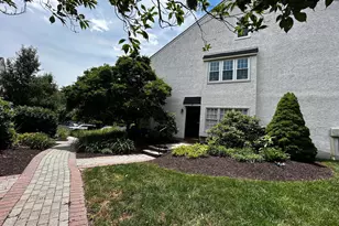 407 Everest Cir, West Chester, PA 19382 - Photo 4