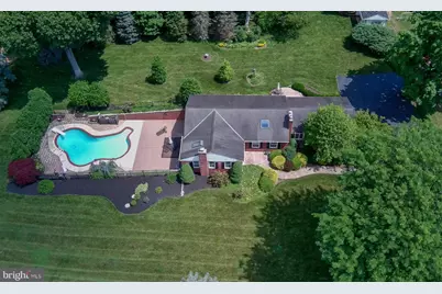 2445 Strasburg Road, Coatesville, PA 19320 - Photo 10