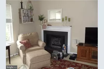 15 Rampart Drive, Wayne, PA 19087 - Photo 2