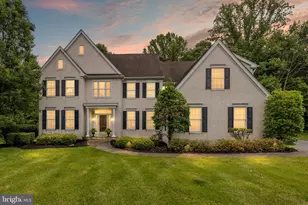 118 Woodridge Dr, Kennett Square, PA 19348 - Photo 2