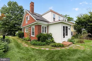729 N Walnut St, West Chester, PA 19380 - Photo 2