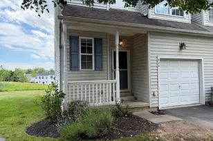 624 Onward Ave, Phoenixville, PA 19460 - Photo 2