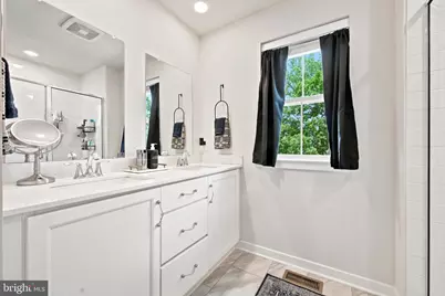 851 Pecan Road, Spring City, PA 19475 - Photo 8
