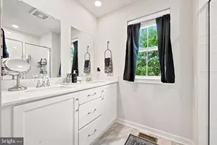 851 Pecan Rd, Spring City, PA 19475 - Photo 8